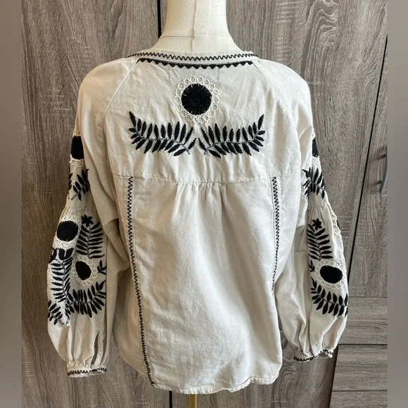 ZARA Linen/Cotton BOHO Embroidered open Front Blouse with tassels. M - Picture 2 of 13